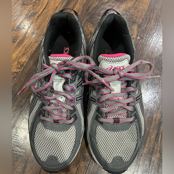 ASICS Women's Athletic Shoes in Gray and Pink - Picture 1 of 6